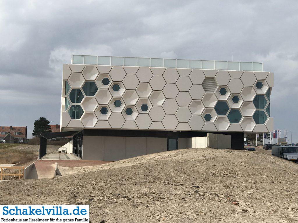 Afsluitdijk Wadden-Center - Schakelvilla Ferienhaus für Familien am IJsselmeer in Makkum