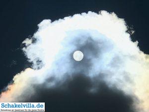 Julianadorp/Den Helder 12 Die Sonne zwischen den Wolken am Strand von Julianadorp - Schakelvilla Ferienhaus für die ganze Familie