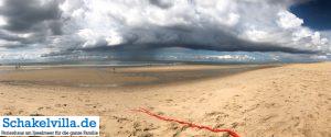 Julianadorp/Den Helder 4 Panoramablick Regenwolken am Strand von Julianadorp - Schakelvilla Ferienhaus für die ganze Familie