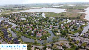 Ferienpark 16 weitere Übernachtungsmöglichkeiten - Ferienhäuser - Chalets in Makkum am IJsselmeer - Schakelvilla Ferienhaus für die ganze Familie mit Sauna direkt am Wasser