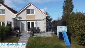 Ferienhaus außen 12 Haus Gartenansicht - Ferienhaus aussen - Schakelvilla mit Sauna in Makkum am IJsselmeer