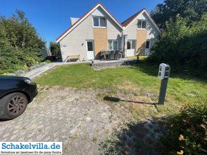 Ferienhaus außen 24 Ladestation mit bis zu 22 kW für E-Autos am Ferienhaus Schakelvilla in Makkum am IJsselmeer