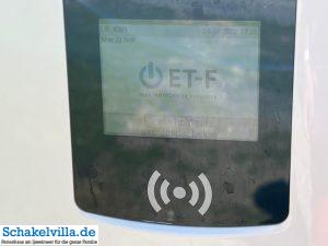 Ladestation mit bis zu 11 kW für E-Autos am Ferienhaus 7 einfach Karte vorhalten und mit eigenem Kabel laden - Ladestation mit bis zu 22 kW für E-Autos am Ferienhaus Schakelvilla in Makkum am IJsselmeer