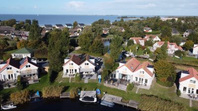 2024 ohne Preiserhöhung 1 Panoramablick - 10.400 Watt Peak PV-Anlage mit 26 Titan Modulen von Risen und Enphase Wechselrichter - nachhaltiges Ferienhaus Schakelvilla - 2024
