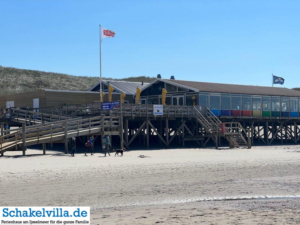 Callantsoog - Nordholland 18 Nahaufnahme Strandpavillon - Callantsoog - Ausflugstipp Ferienhaus Schakelvilla mit Ruderboot und Sauna in Makkum am IJsselmeer