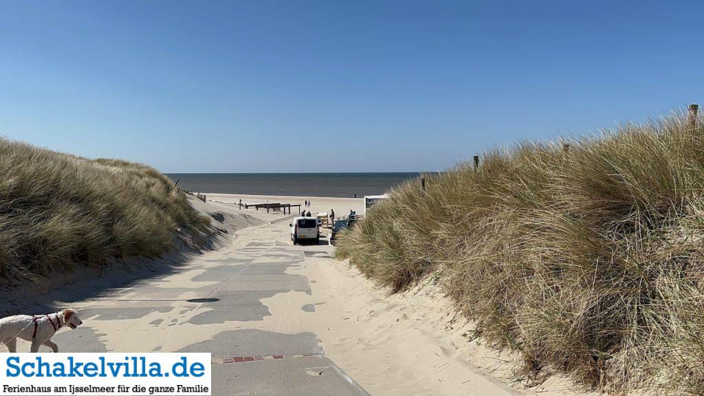 Callantsoog - Nordholland 6 Strandabgang - Callantsoog - Ausflugstipp Ferienhaus Schakelvilla mit Ruderboot und Sauna in Makkum am IJsselmeer