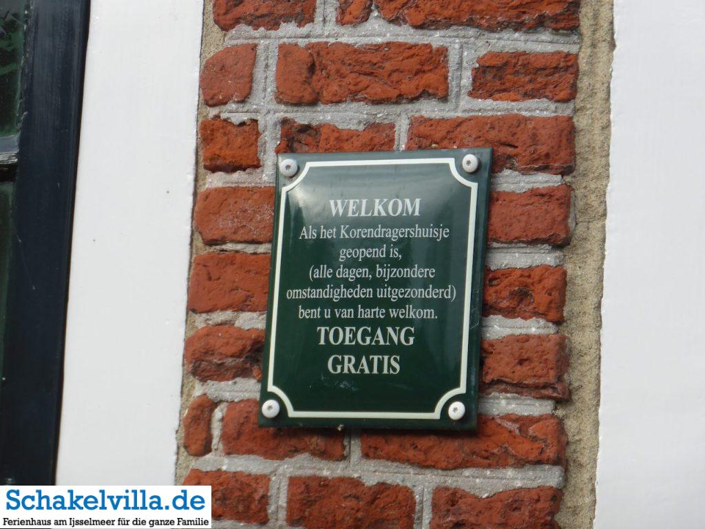 Franeker 19 Willkommensschild Korendragershuisje Franeker - Schakelvilla Ferienhaus mit Sauna und Ruderboot in Makkum am IJsselmeer