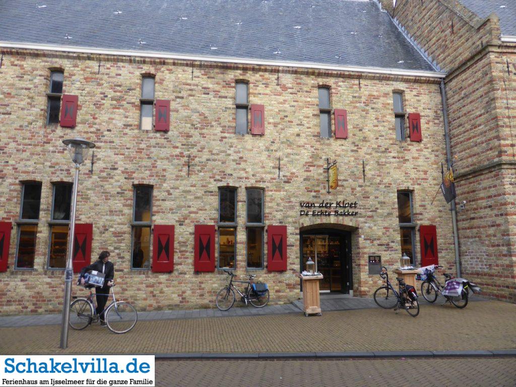 van der Kloet Bakker Franeker - Schakelvilla Ferienhaus mit Sauna und Ruderboot in Makkum am IJsselmeer