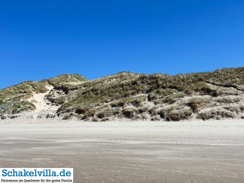 Callantsoog - Nordholland 30 weite Dünen - Callantsoog - Ausflugstipp Ferienhaus Schakelvilla mit Ruderboot und Sauna in Makkum am IJsselmeer