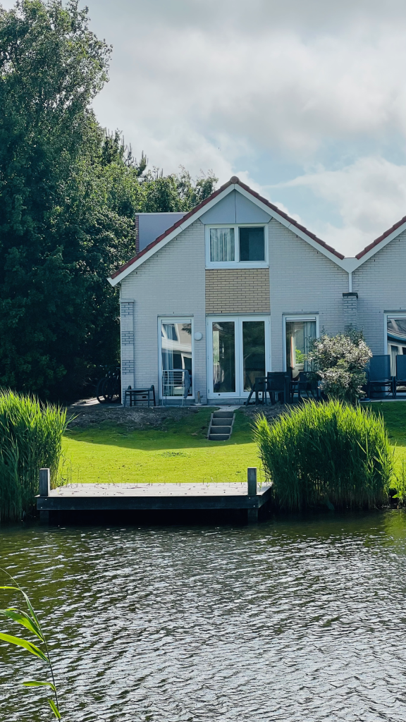 VillaMoments 5 Ferienhaus Wasserseite hoch - VillaMoments Makkum am IJsselmeer