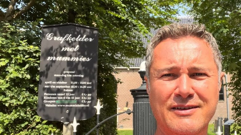 Das Geheimnis von Wiuwert - Mummiekelder Wiuwert - Ausflugstipp von Schakelvilla.de Ferienhaus mir ruderboot und Sauna in Makkum