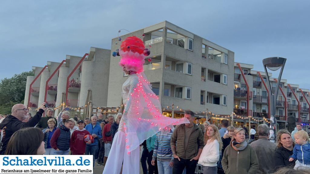 Special Act am Boulevard von Makkum Beach 11 Special Act am Boulevard von Makkum Beach - Schakelvilla ferienhaus mit Sauna und Ruderboot am IJsselmeer_2