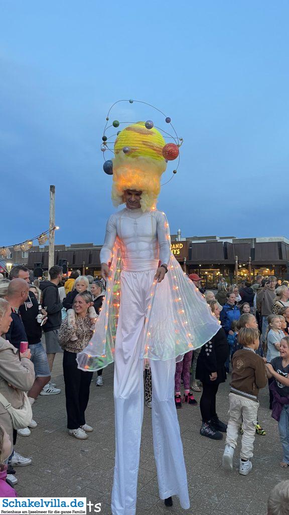 Special Act am Boulevard von Makkum Beach - Schakelvilla ferienhaus mit Sauna und Ruderboot am IJsselmeer_7